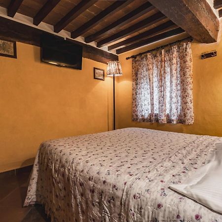 Meuble Evoe Bed and Breakfast Montepulciano Stazione Exteriör bild