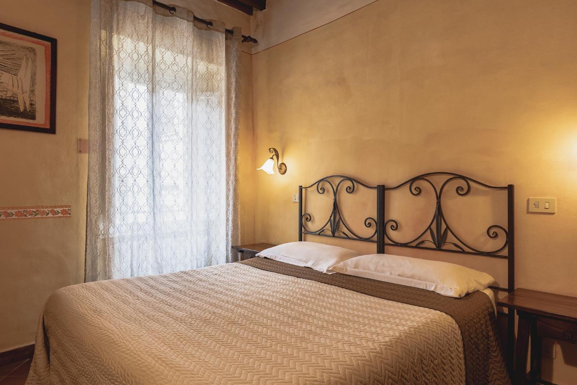 Meuble Evoe Bed and Breakfast Montepulciano Stazione Exteriör bild