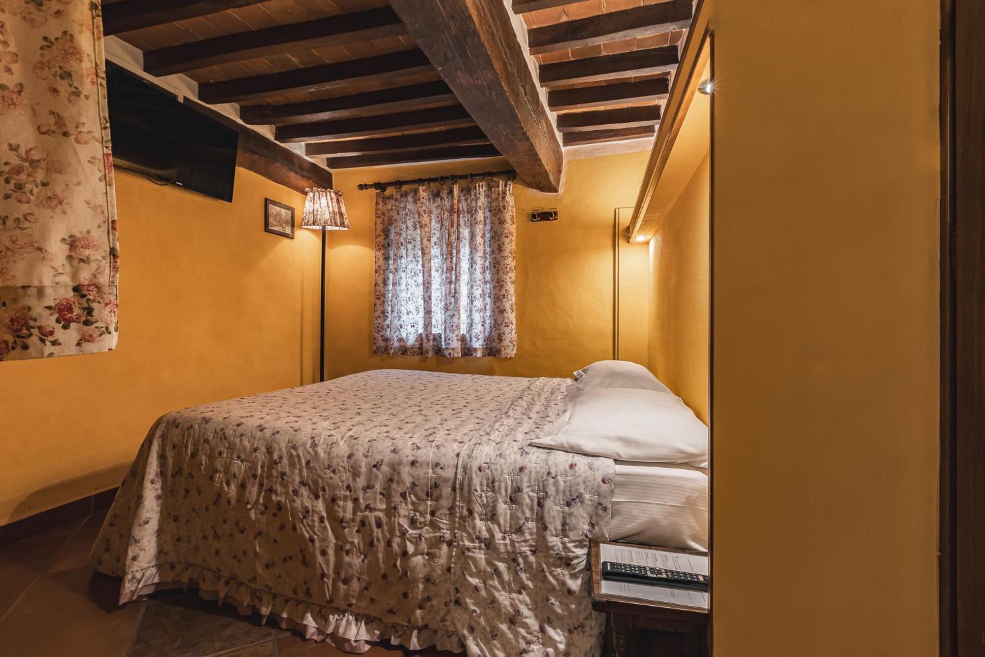 Meuble Evoe Bed and Breakfast Montepulciano Stazione Exteriör bild