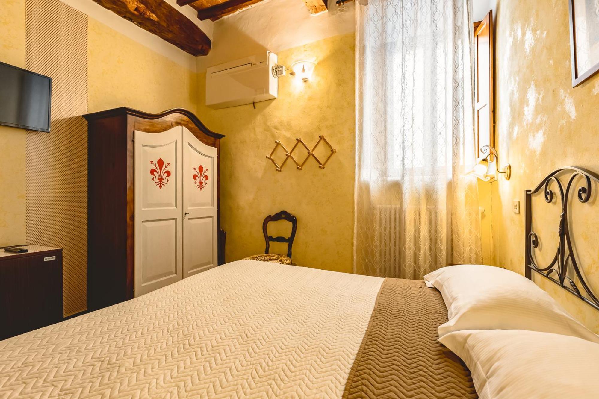 Meuble Evoe Bed and Breakfast Montepulciano Stazione Exteriör bild