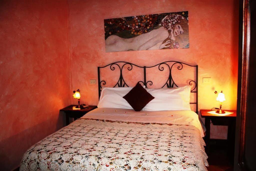 Meuble Evoe Bed and Breakfast Montepulciano Stazione Exteriör bild